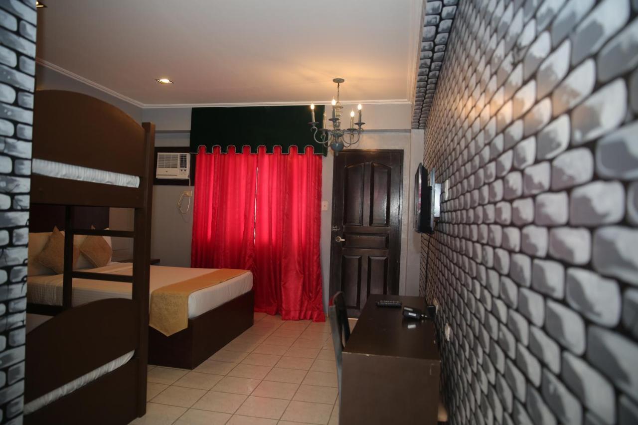 Eon Centennial Resort Hotel&Waterpark Iloilo City Kamer foto