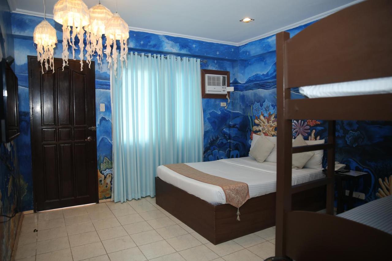 Eon Centennial Resort Hotel&Waterpark Iloilo City Buitenkant foto