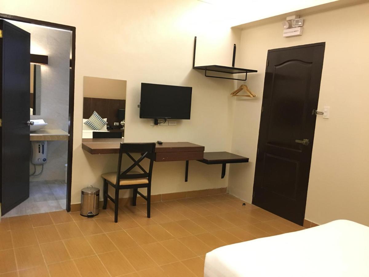 Eon Centennial Resort Hotel&Waterpark Iloilo City Buitenkant foto